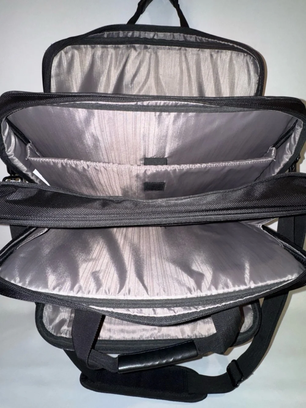Samsonite Black Laptop Briefcase with Front Organizer and Padded Strap